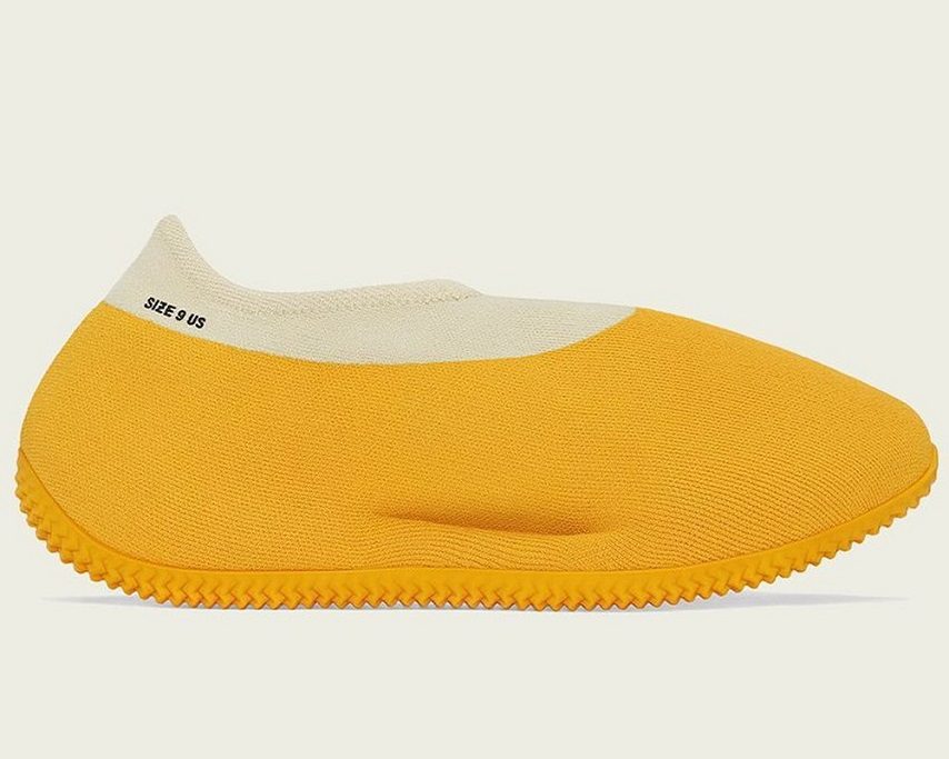 yeezy knit runner sulfur