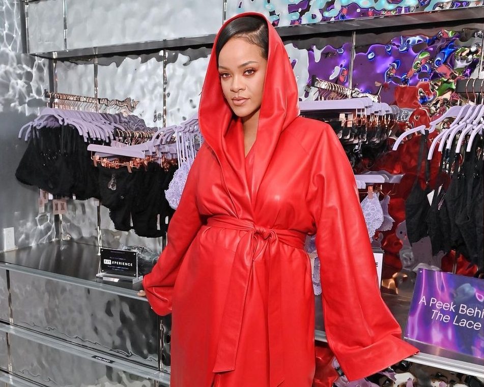 Kgopolo on X: BRANDS: Edgar's partners with Rihanna's Fenty Beaty Rihanna  will launch her FENTY BEAUTY & FENTY SKIN brand in Africa this month.  Edgar's Beauty has inked a deal to be