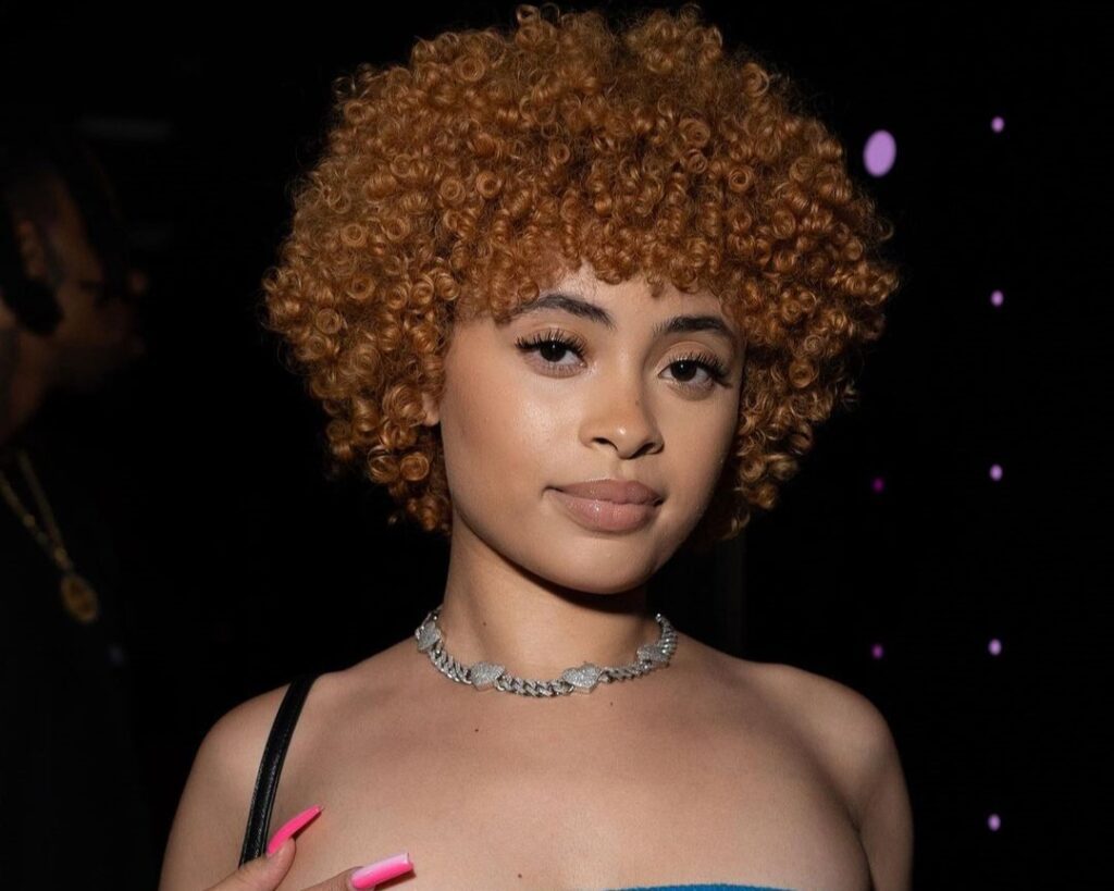Ice Spice Makes Surprise Appearance At Rolling Loud NY Performs Munch 
