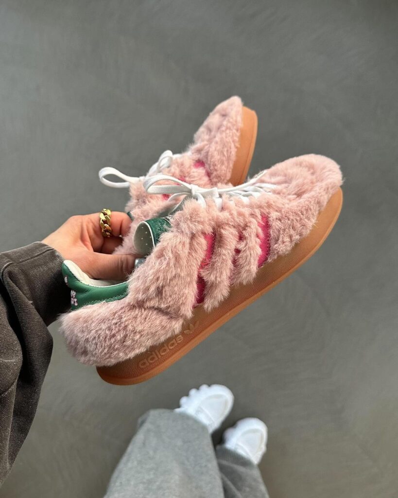 adidas gazelle pink fur 1