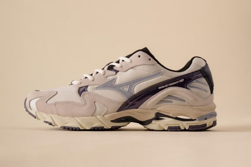 Mizuno Wave Rider 10 Yurei